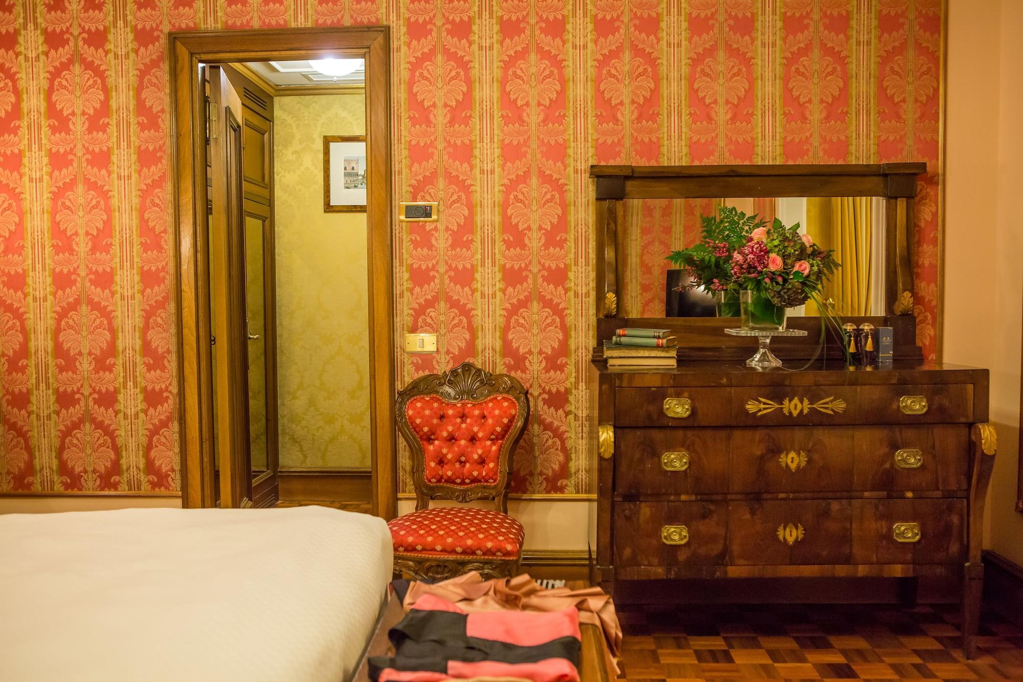 Due Torri Hotel Verona Exterior photo