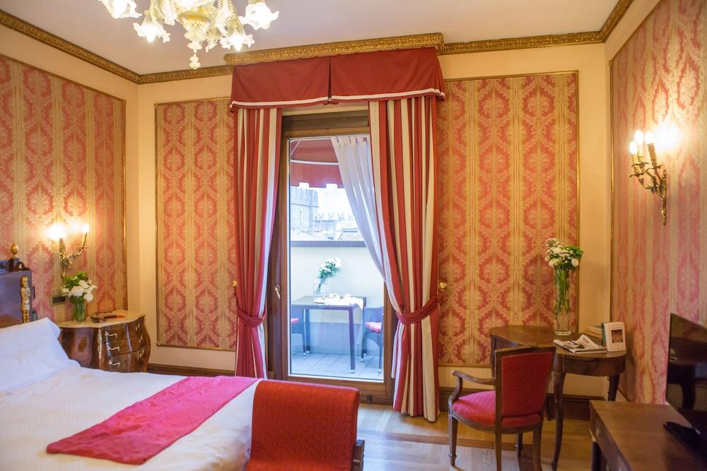 Due Torri Hotel Verona Exterior photo