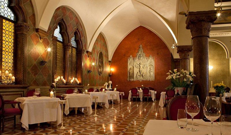 Due Torri Hotel Verona Exterior photo