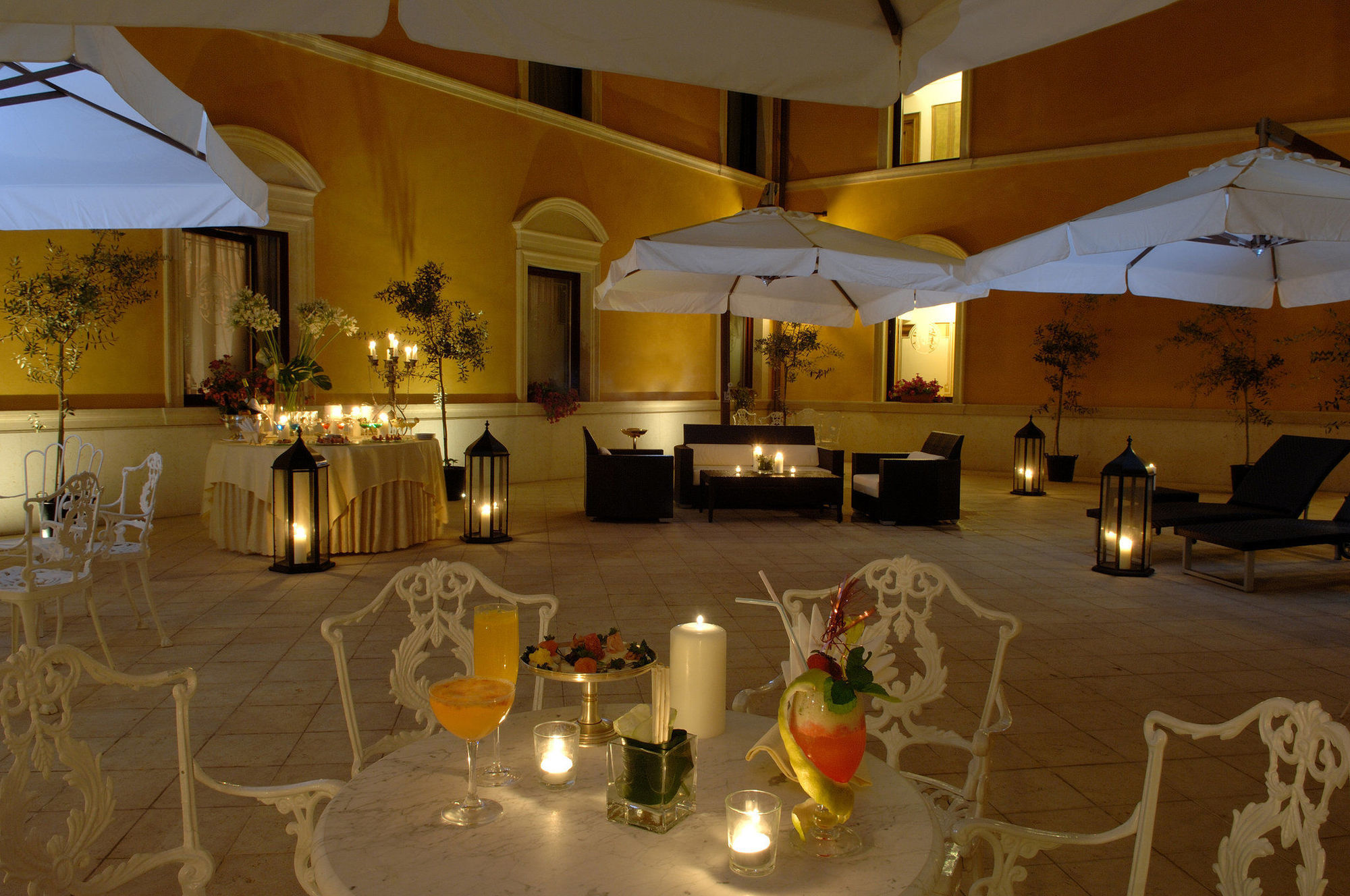 Due Torri Hotel Verona Restaurant photo