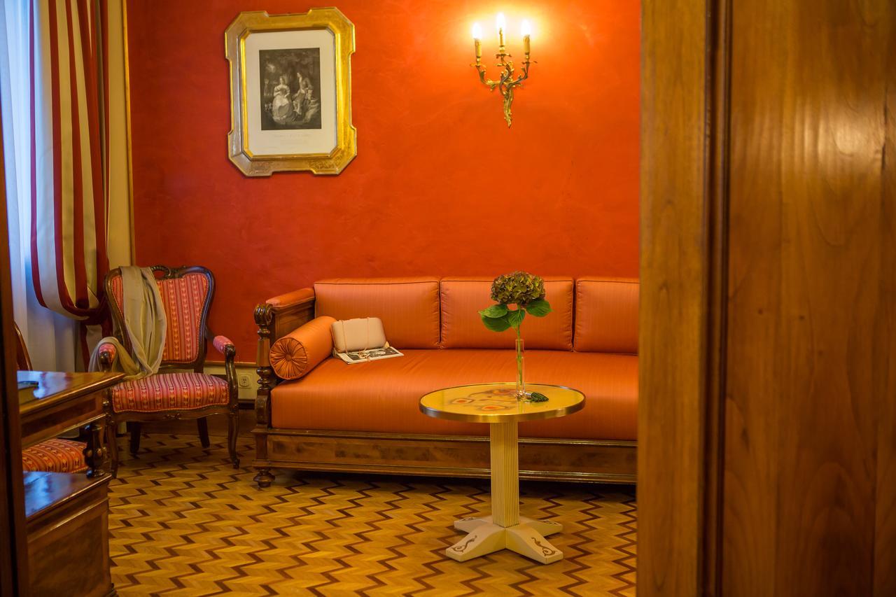 Due Torri Hotel Verona Exterior photo